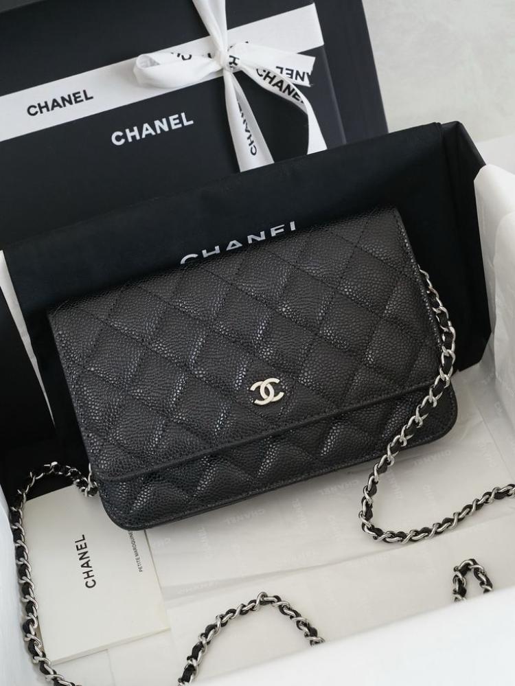 Chanel 19,2CM كفيار