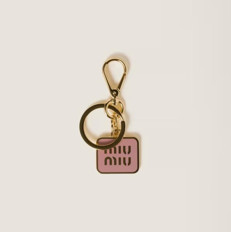 MIUMIU