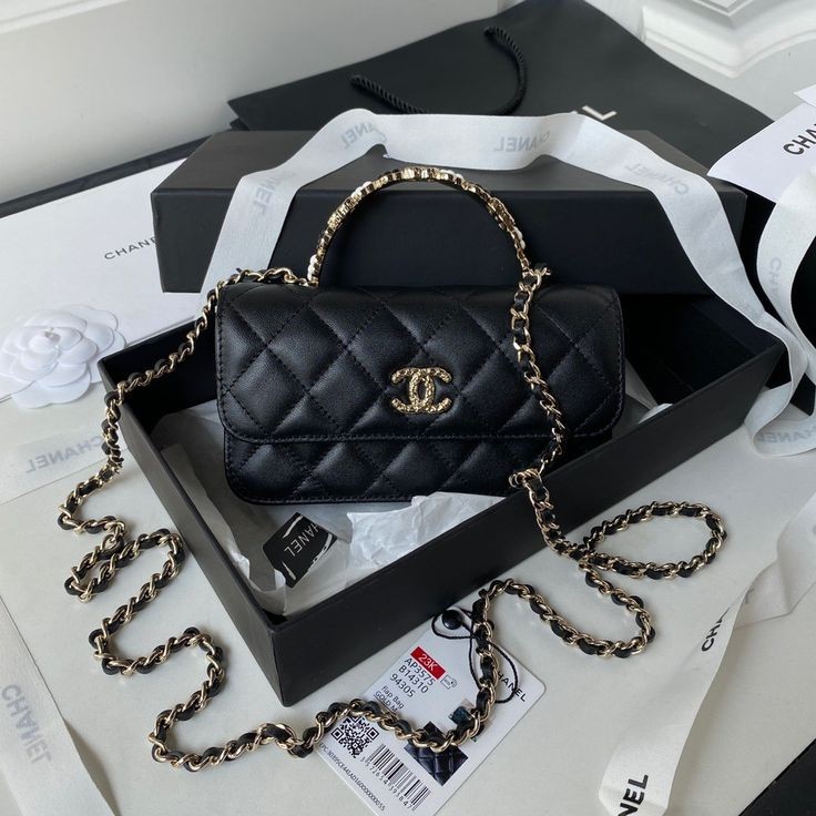Chanel 19,2CM