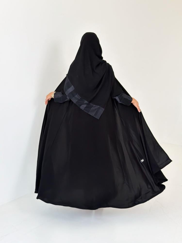 عباية كريب ملكي واكمام تل ضيقة ٢٢٥