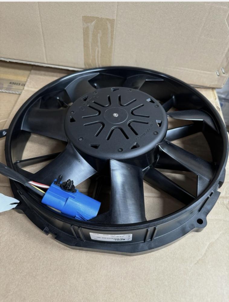 Italian Spal fan 12 inch broochless - exhaust