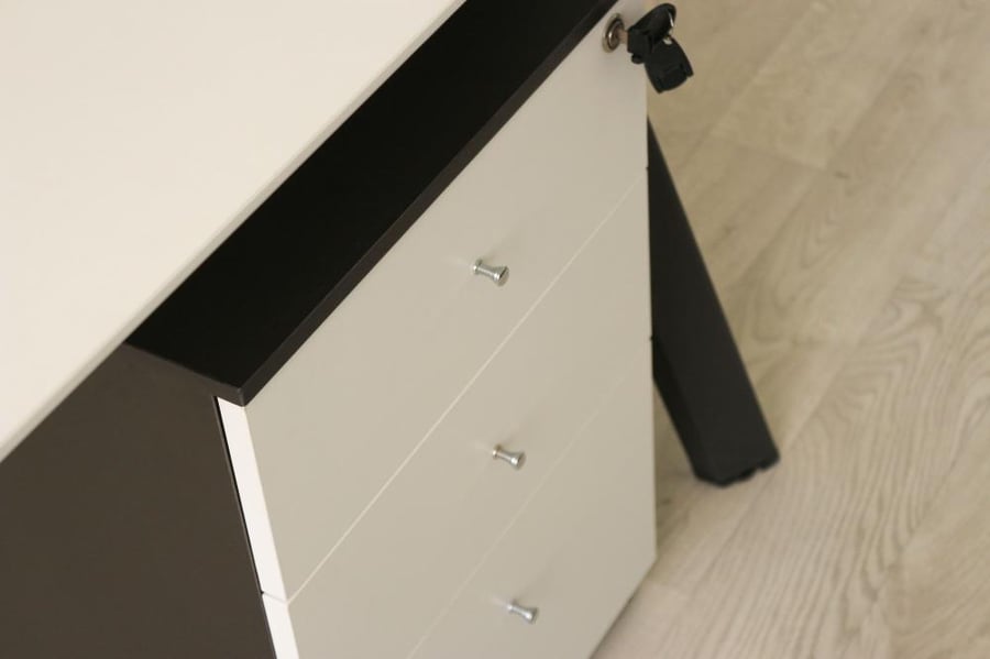 مكتب ميلامين لون POLE ابيض * DARK GERY مقاس 1.4متر*700*75سم موديل AB-C141675-20A+ سكرتارية متحركة