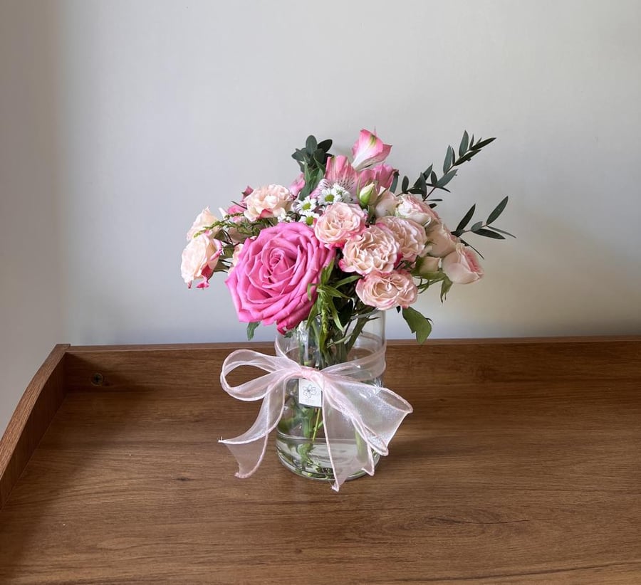 Natural flower vase