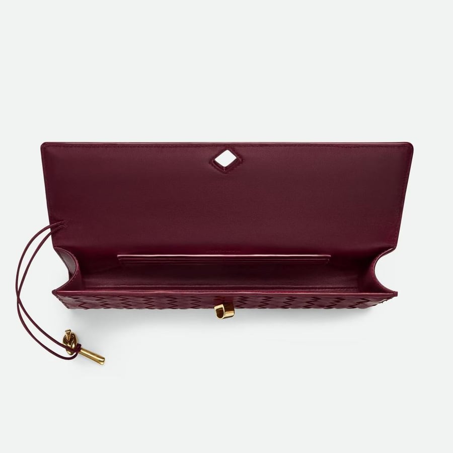 Maroon Andiamo