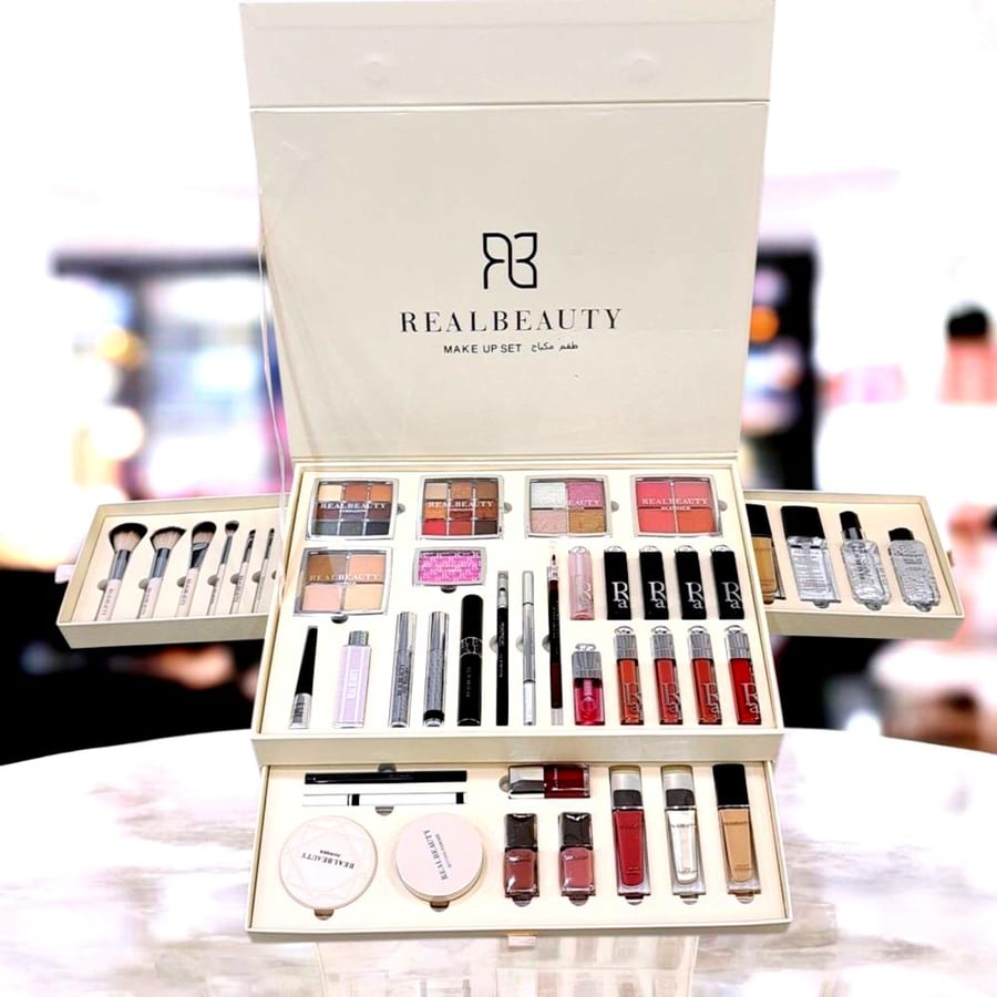 طقم مكياج REAL BEAUTY