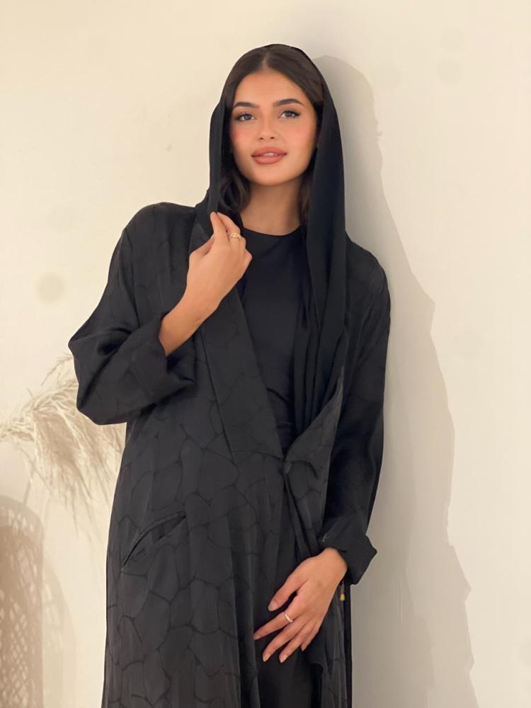 عباية جاكار اسود