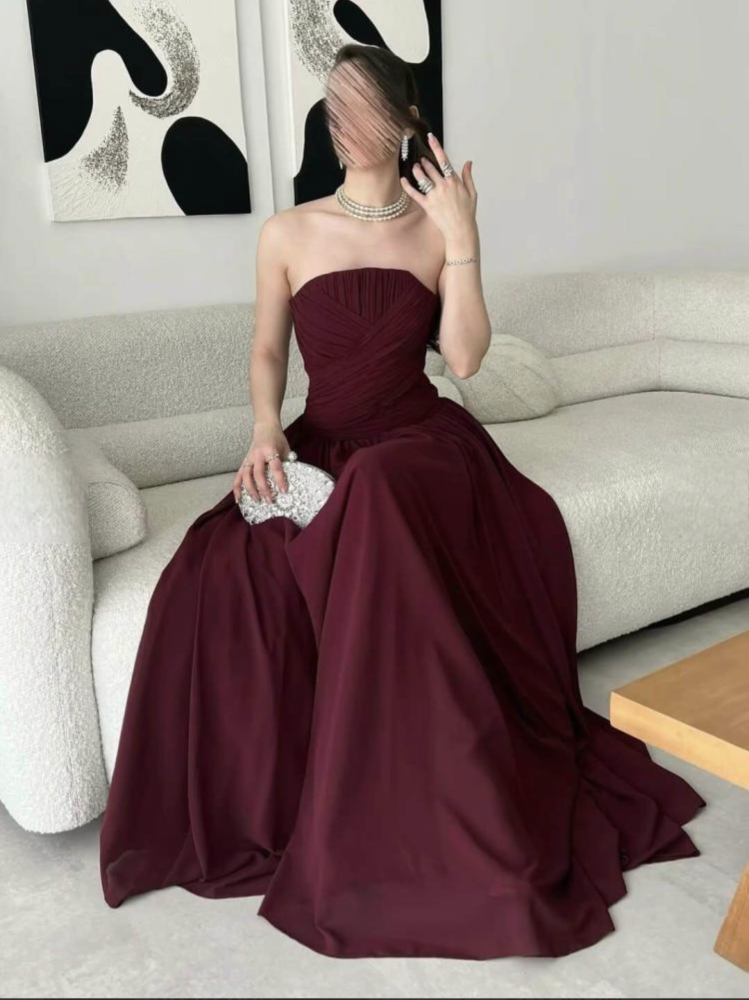 فستان سهرة جورجيات الصدر كسرات