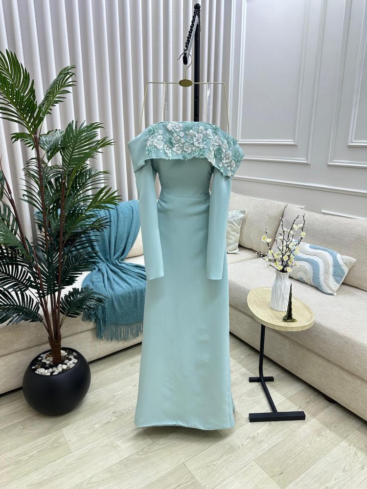 Tiffany light dress with flowers on the chest with an elegant soft design