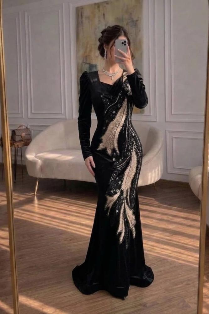 فستان سهرة مخمل أسود بقصة حورية البحر بتطريز فاخر