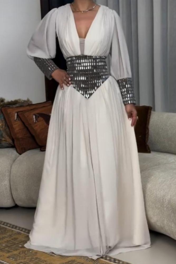 فستان سهرة شيفون جورجيت بلون أبيض