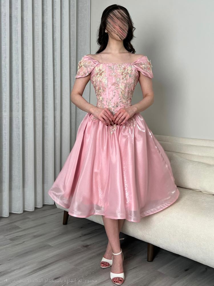 Pink evening dress embroidered with flowers and sequins