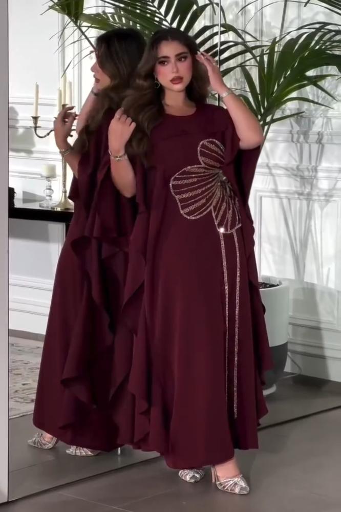 جلابيه باربي بلون عودي تطريز راقي