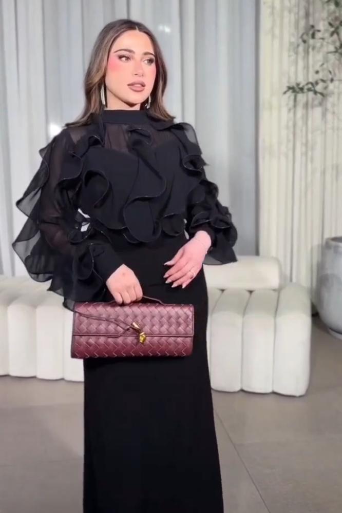 فستان سهرة باربي جورجيت لون أسود