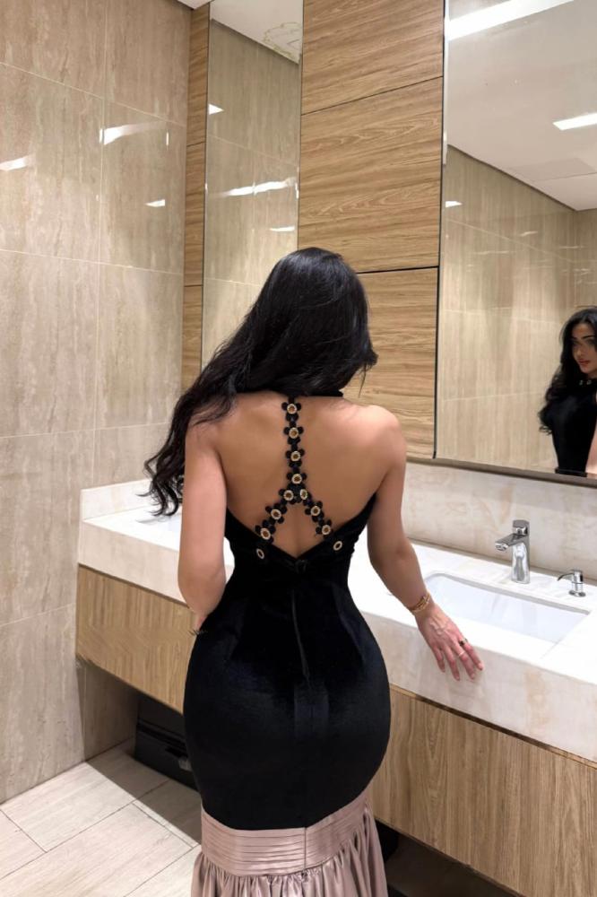 فستان سهرة أوف شولدر أسود فاخر