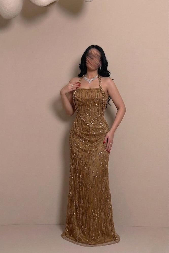 Evening dress tulle beads and crystal lining is thin