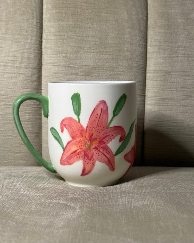 Lily flower cup