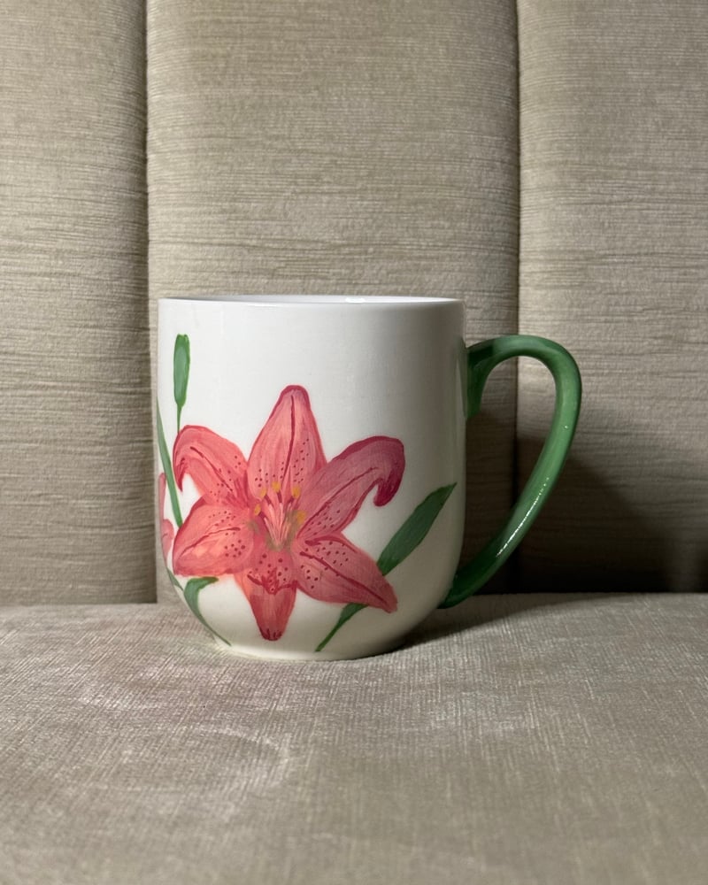 Lily flower cup