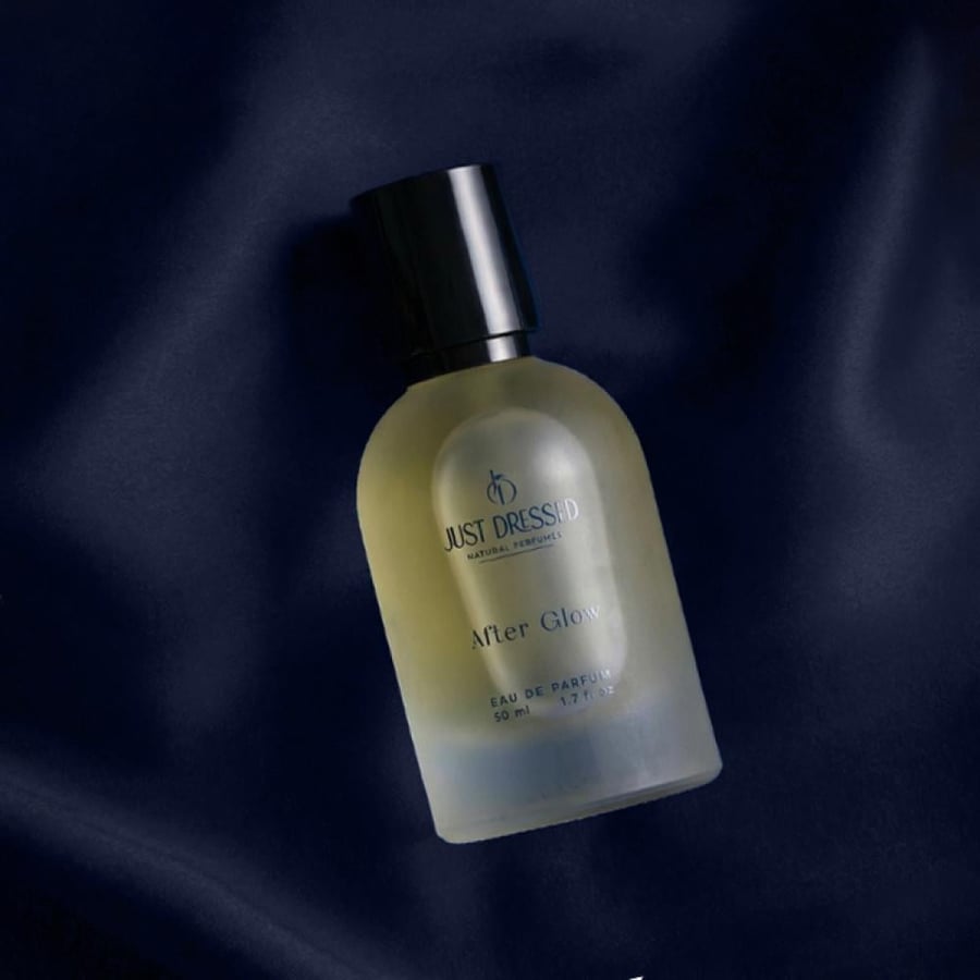 عطر شرقي خشبي للجنسين