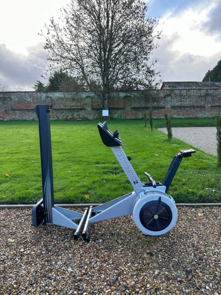 Concept2 Model E PM5 Grey جهاز تجديف رمادي احترافي