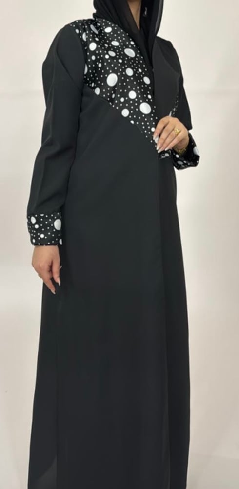 عباية Modest 103