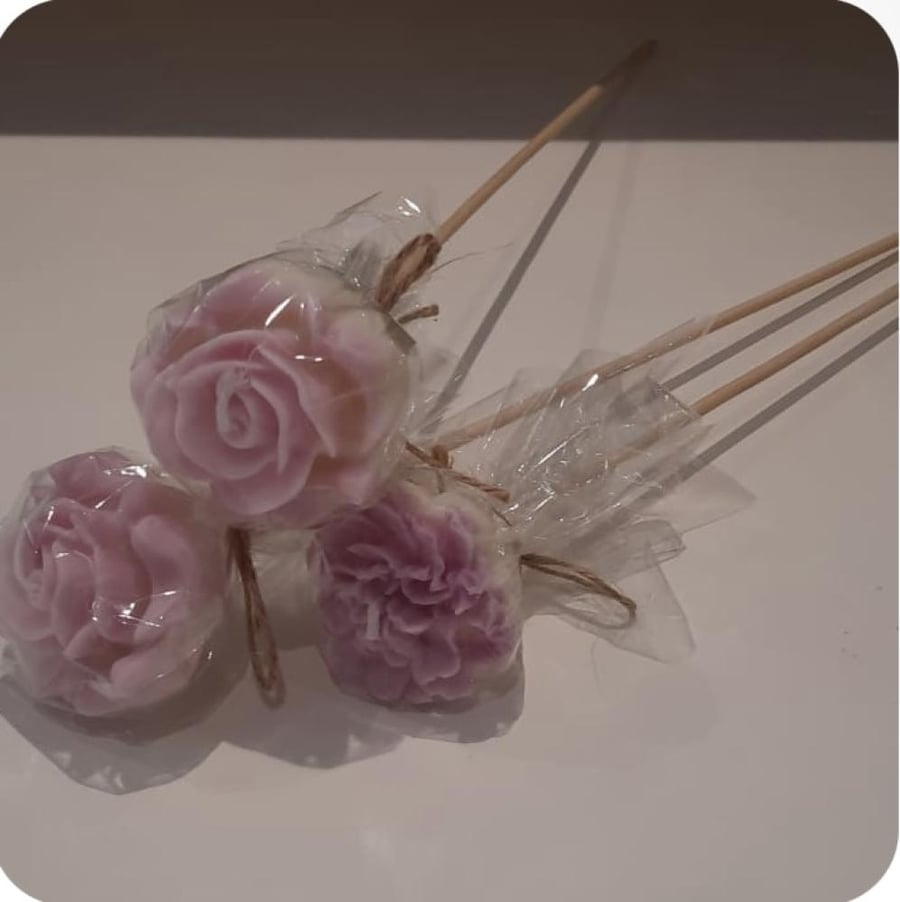 شمعة الجوري Rose candle
