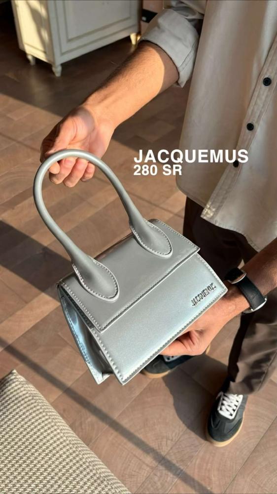 JA6829