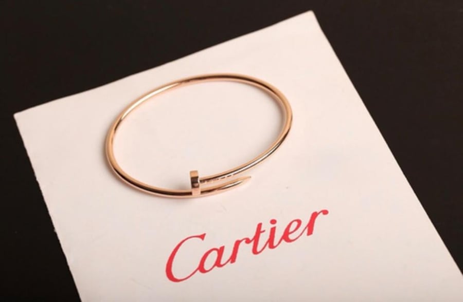 سوار كارتييه لوف الذهبي ‏Cartier Love Bracelet