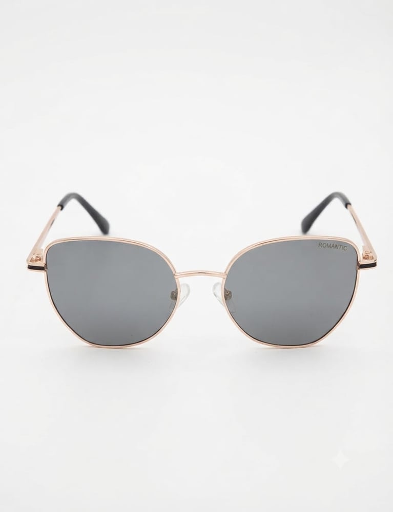 ROMANTIC RO4070