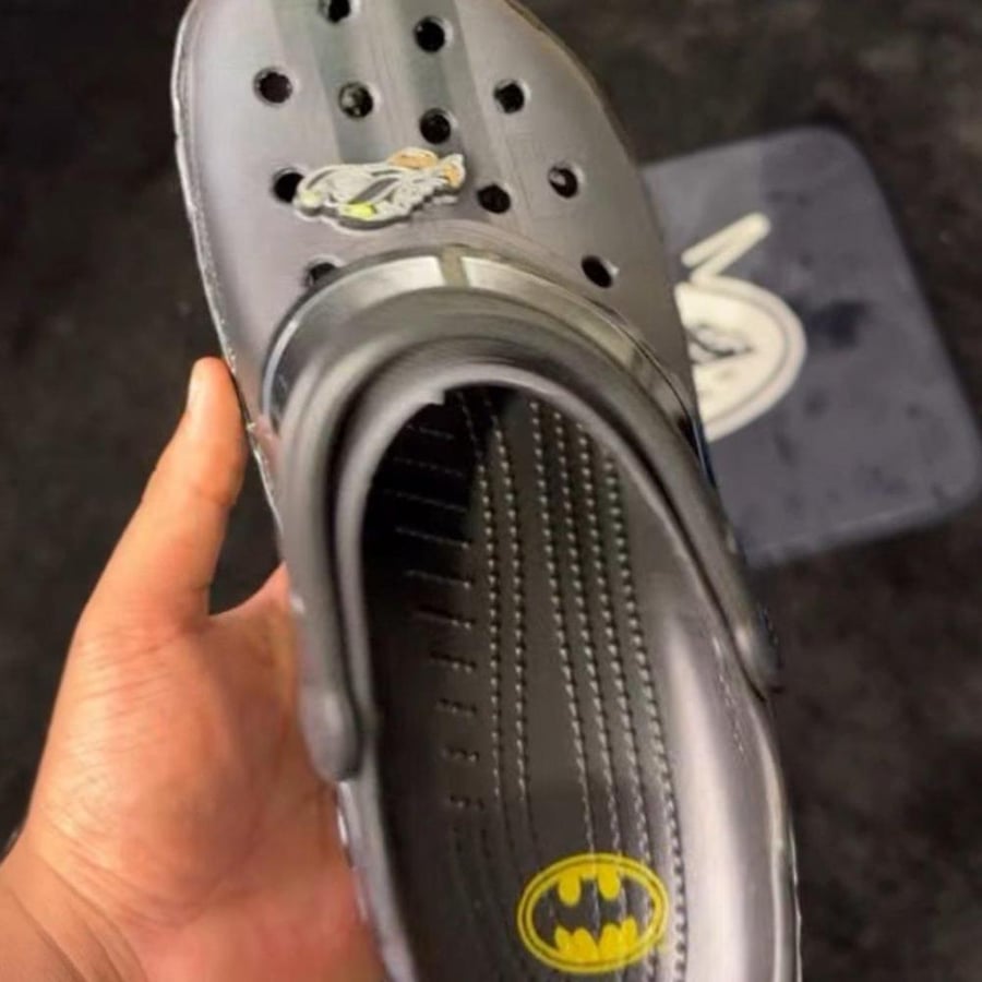 Batman C / بجناح