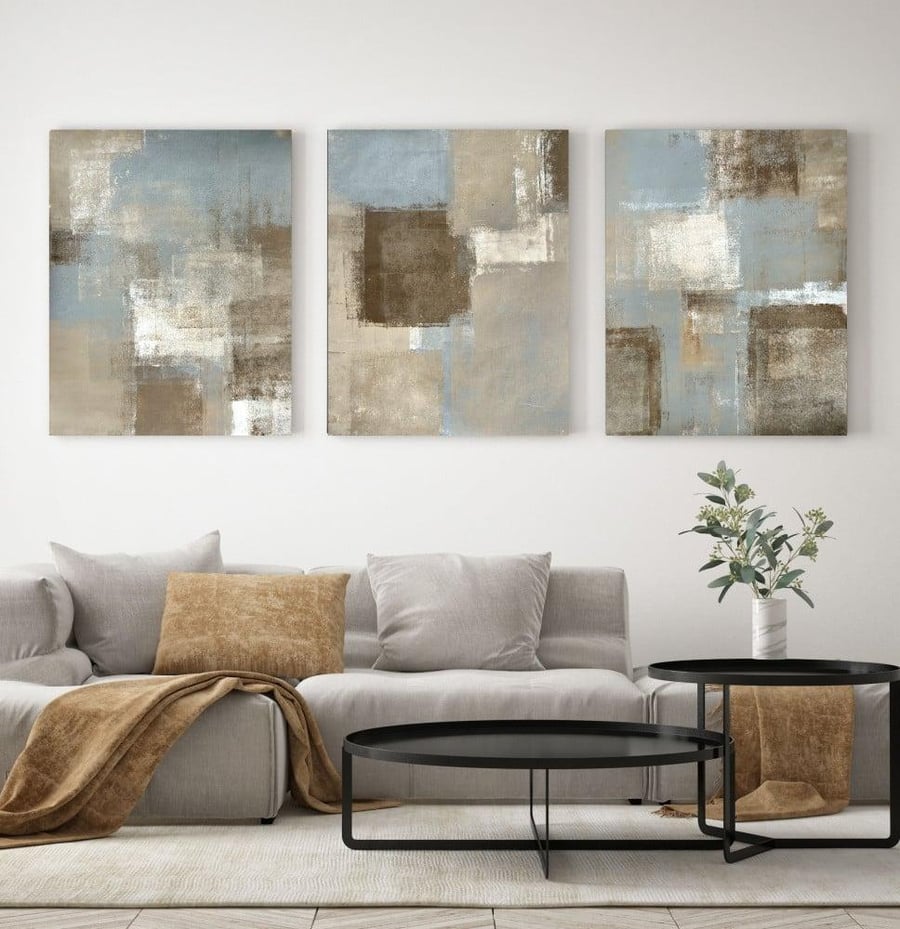 لوحة ثلاثية بمقاسات متعدده (Three-Panel Canvas with Multiple Sizes)