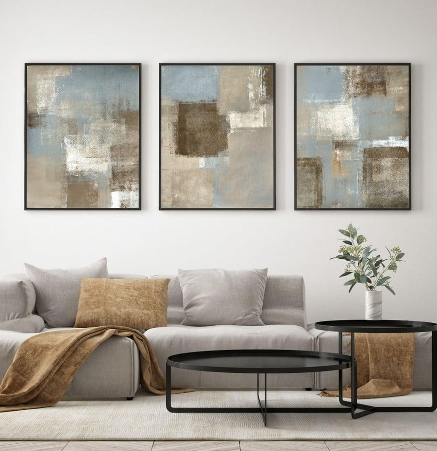 لوحة ثلاثية بمقاسات متعدده (Three-Panel Canvas with Multiple Sizes)