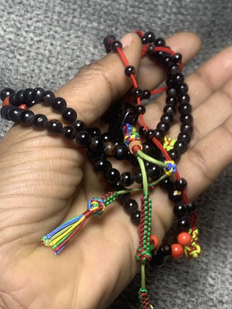 يسر بحر أحمر