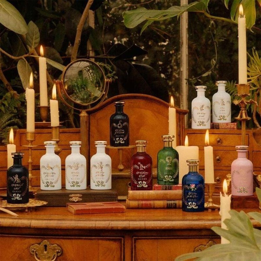 عطر قوتشي جلومينج نايت