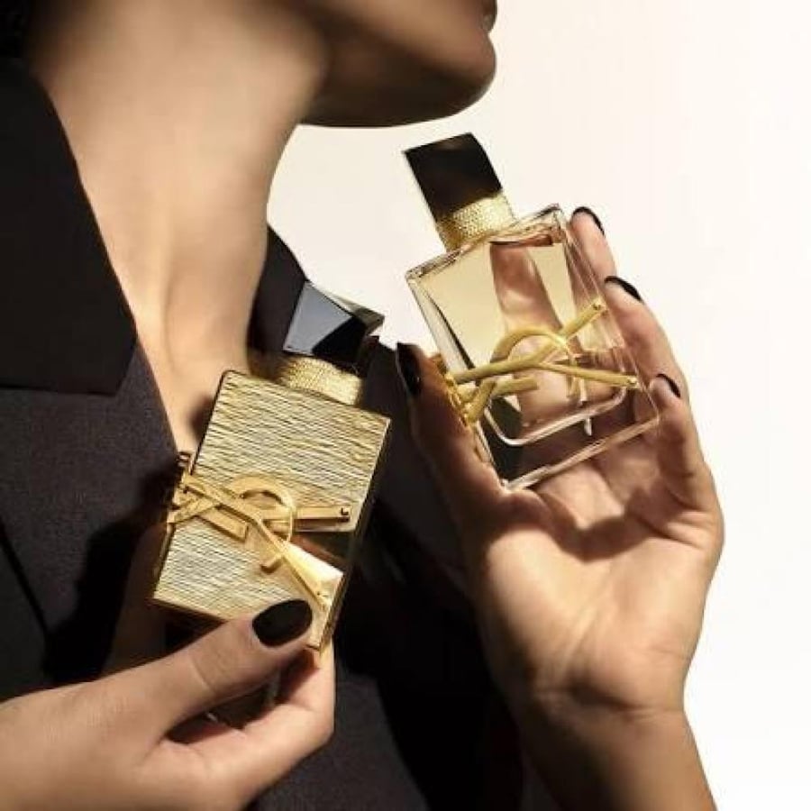 عطر ايف سان لوران ليبر فانيلا كوتور او دو بارفيوم 50مل تستر