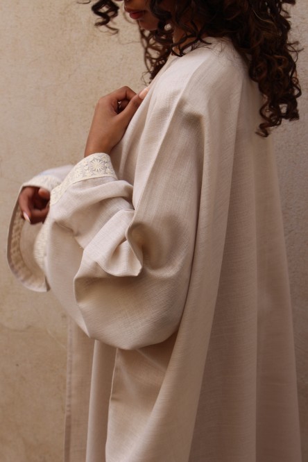 عبايه بشت | BE Abaya
