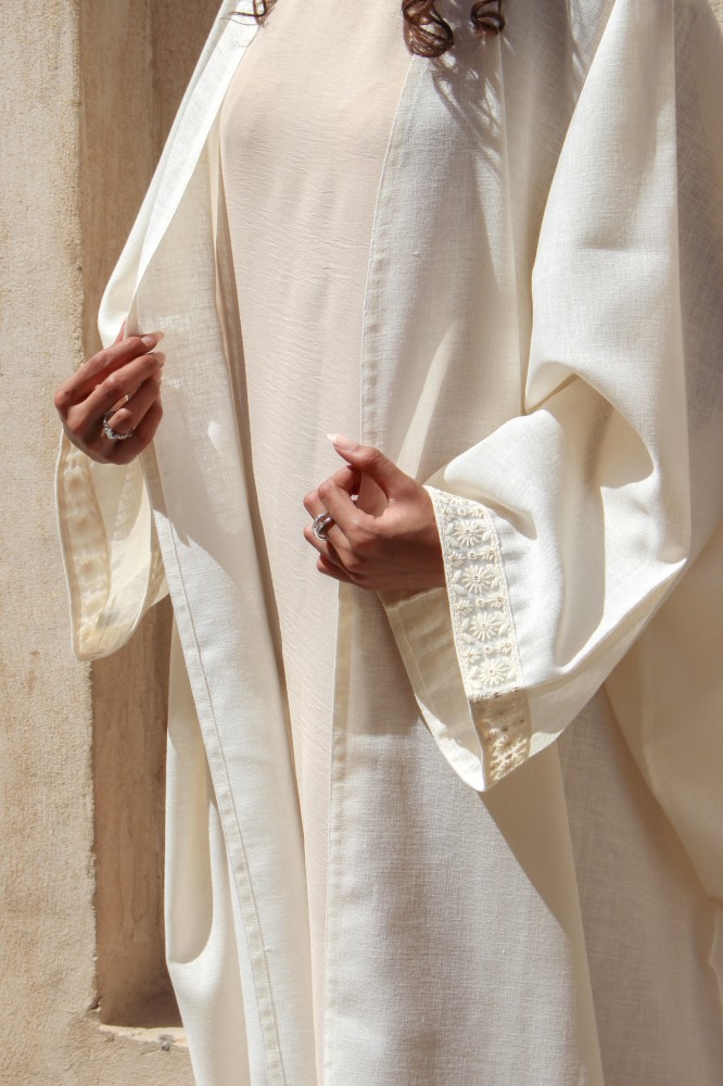 عبايه بشت | Beige Abaya