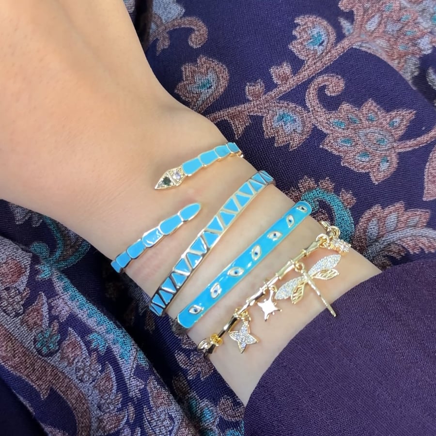 Blue set