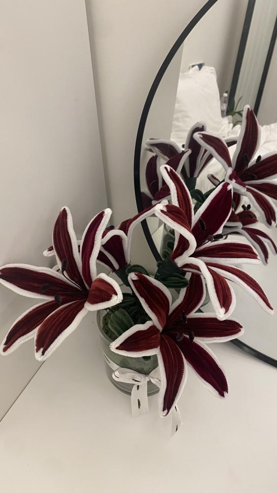 فازه ورد احمر