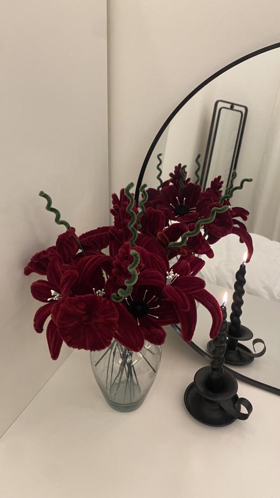 Red vase