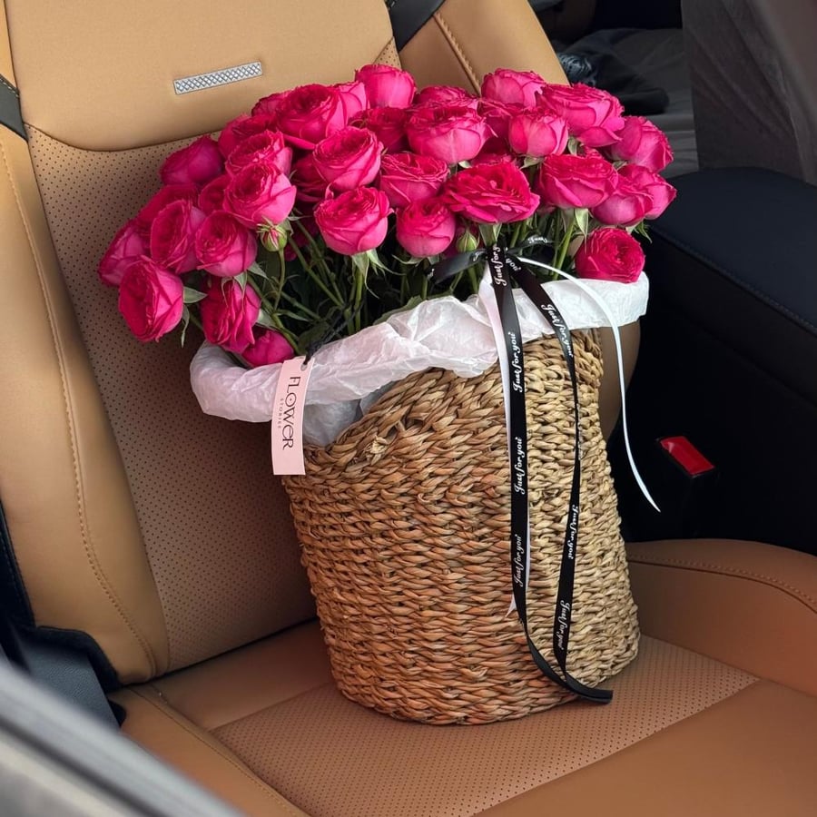 baby rose basket