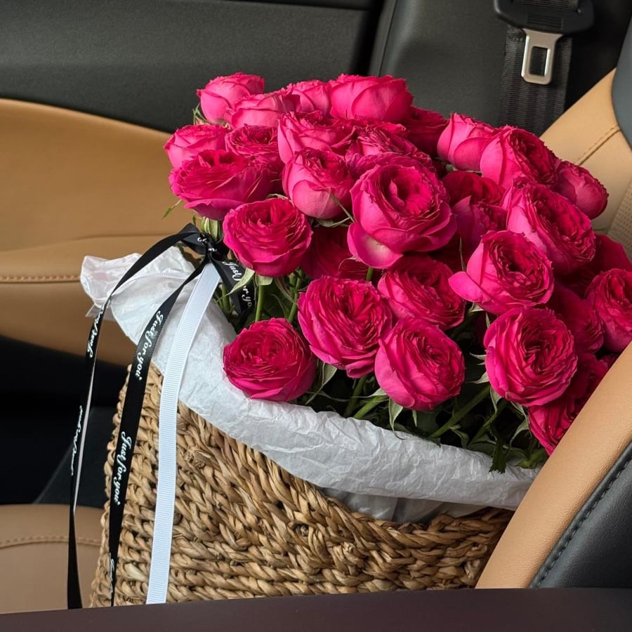 baby rose basket