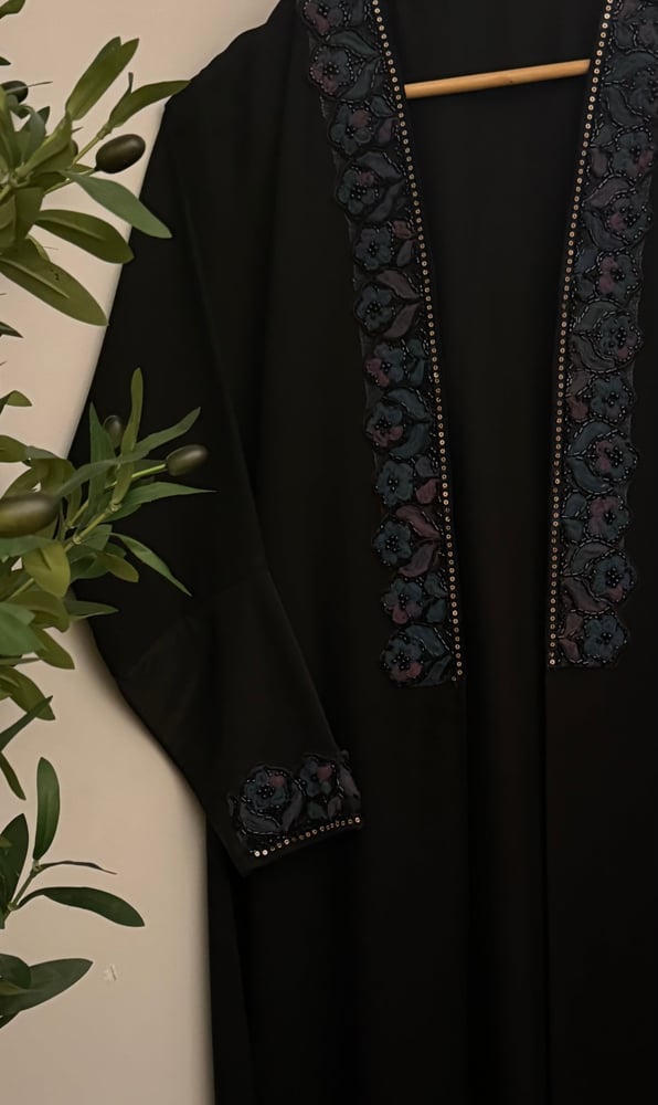 عباية (W27)