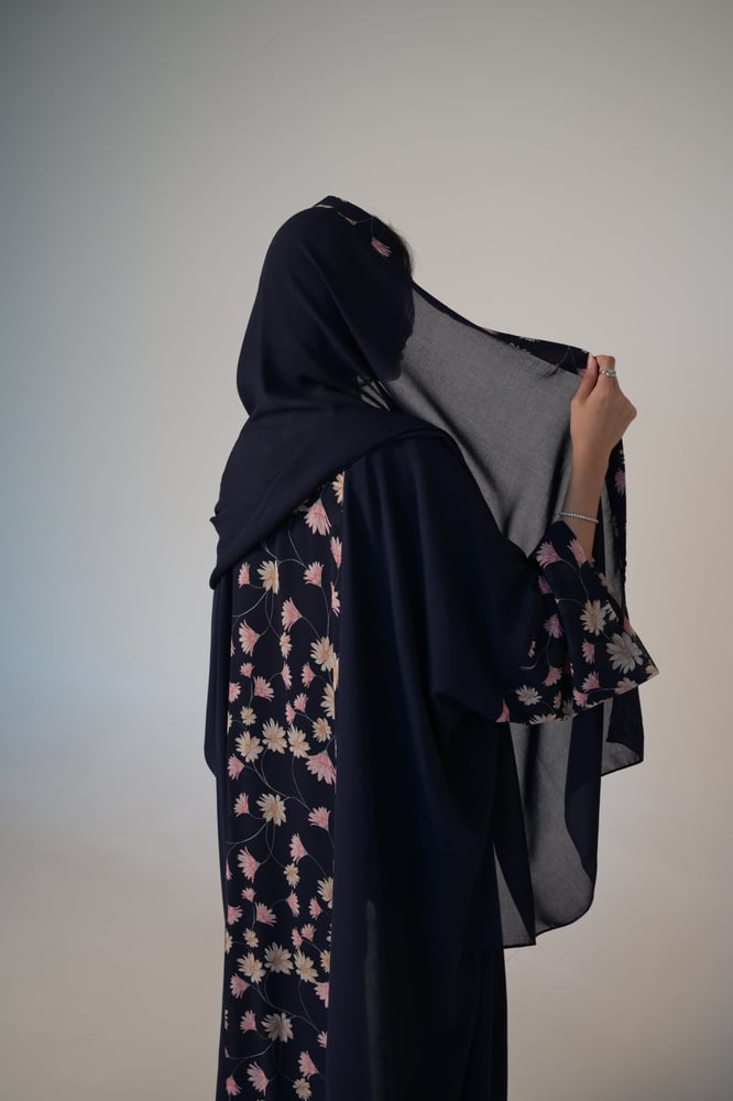 Aura 017
