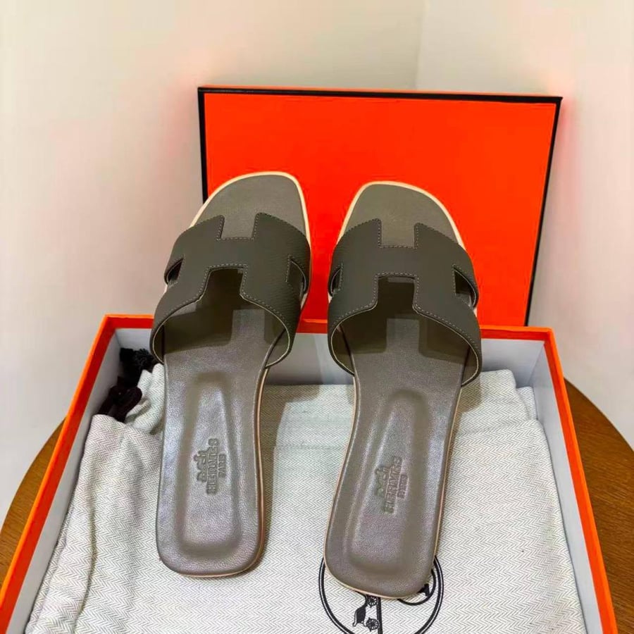 Hermès oran sandal ( grey )