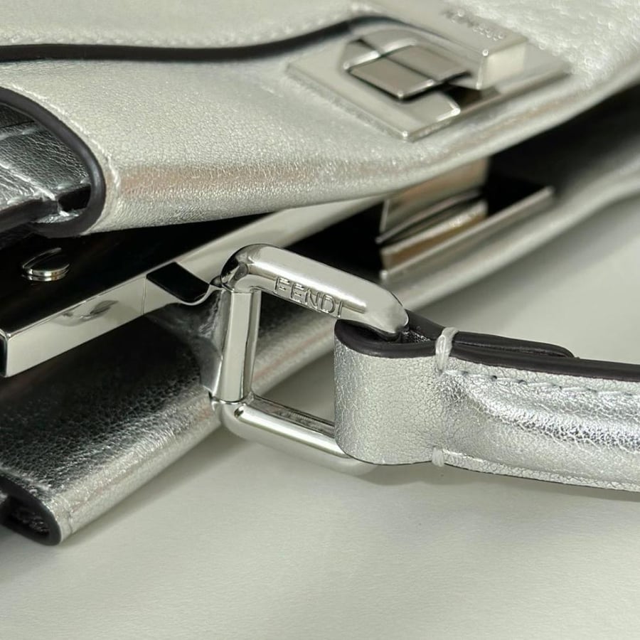 Fendi peekaboo 23cm ( silver )
