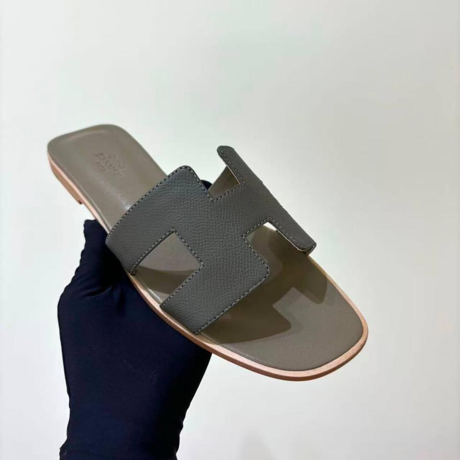 Hermès oran sandal ( grey )
