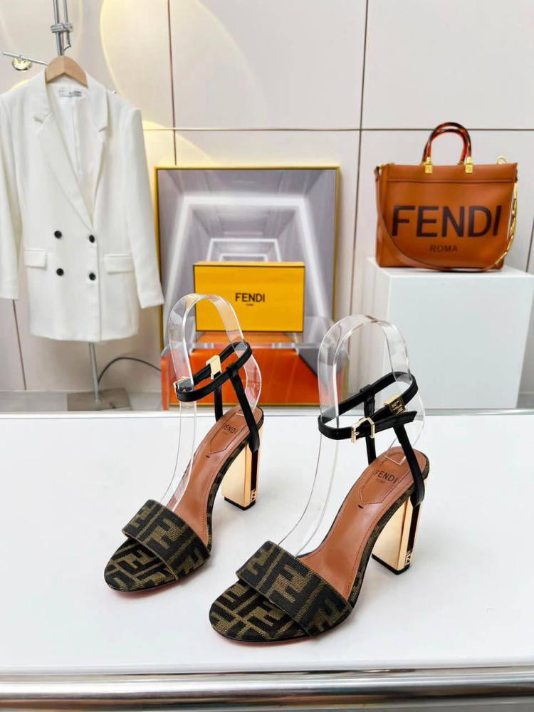 Fendi heels