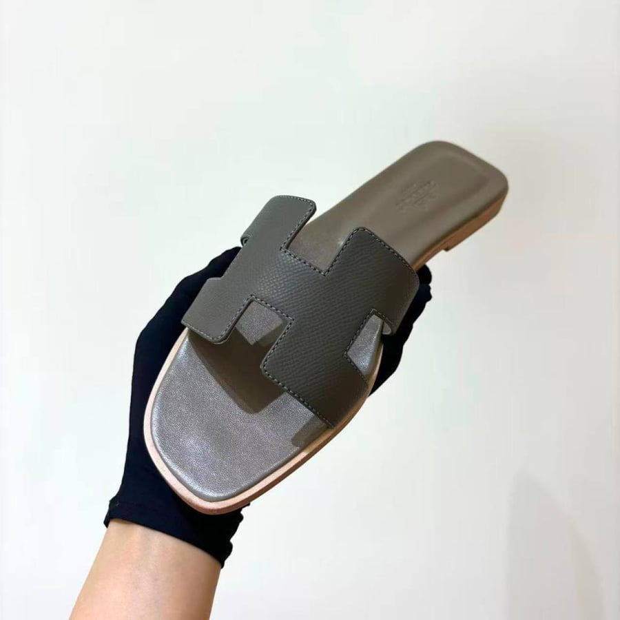Hermès oran sandal ( grey )