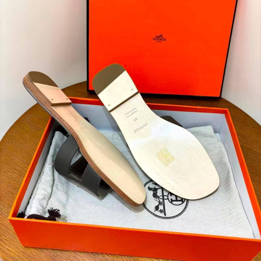 Hermès oran sandal ( grey )