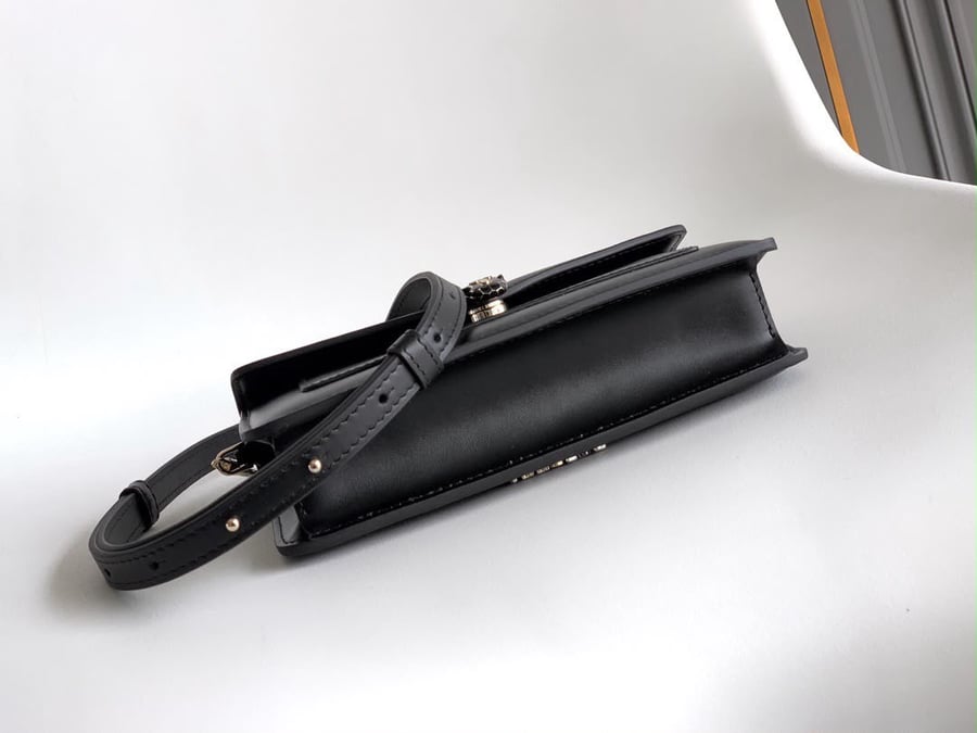 BVLGARI serpenti forever ( black )